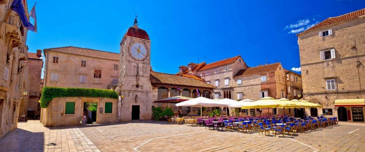 Luxury Apartments Marija Trogir Eksteriør billede